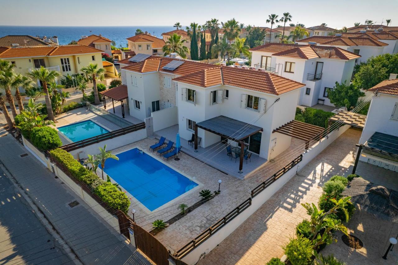 Atlantica 4 Bedroom Villa Near The Beach 프로타라스 외부 사진