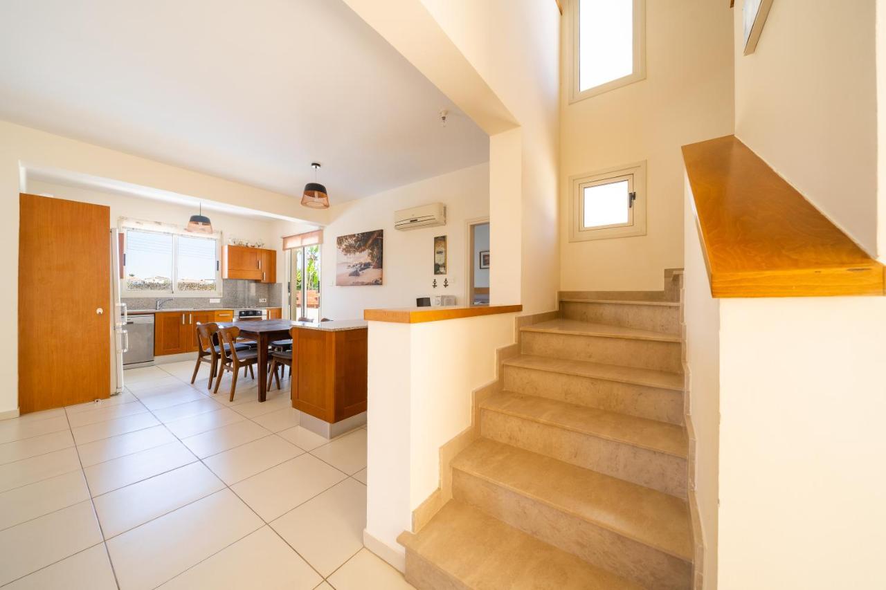 Atlantica 4 Bedroom Villa Near The Beach 프로타라스 외부 사진