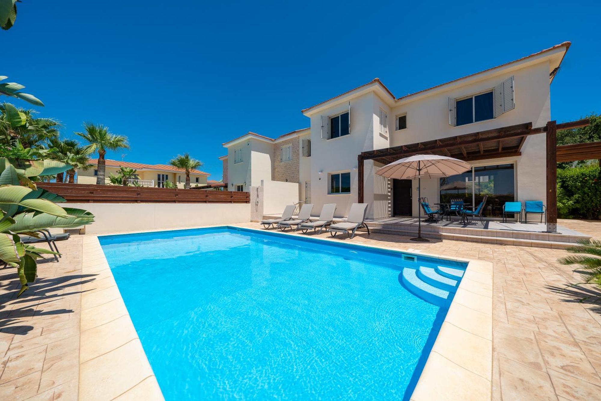 Atlantica 4 Bedroom Villa Near The Beach 프로타라스 외부 사진