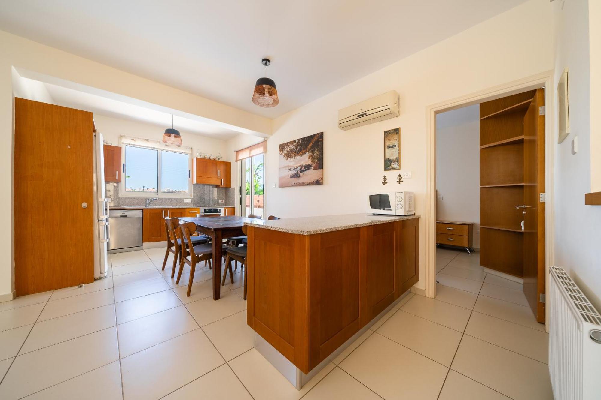 Atlantica 4 Bedroom Villa Near The Beach 프로타라스 외부 사진